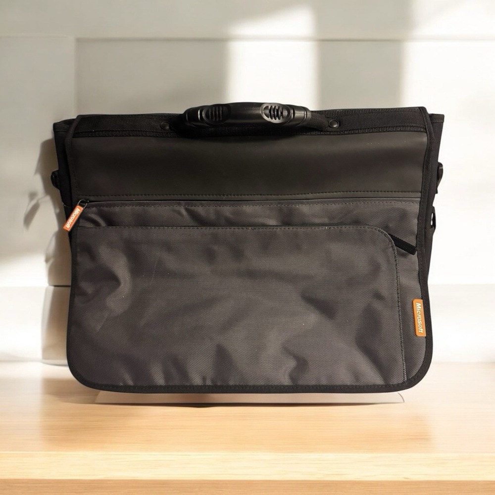 Microsoft Impact Messenger Bag‎ for 17.3" Laptops (Orange Trim) W/ Strap